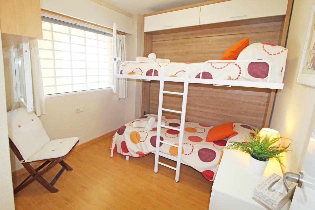 1A Linea Playa San Juan. Vistas. Piscina. Bbq. Gym Apartment El Campello Ngoại thất bức ảnh