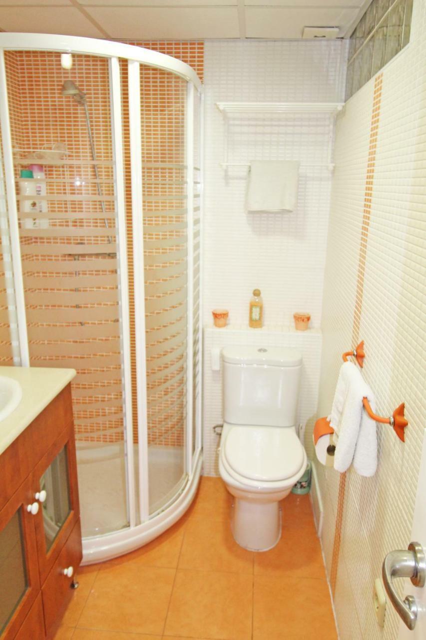 1A Linea Playa San Juan. Vistas. Piscina. Bbq. Gym Apartment El Campello Ngoại thất bức ảnh