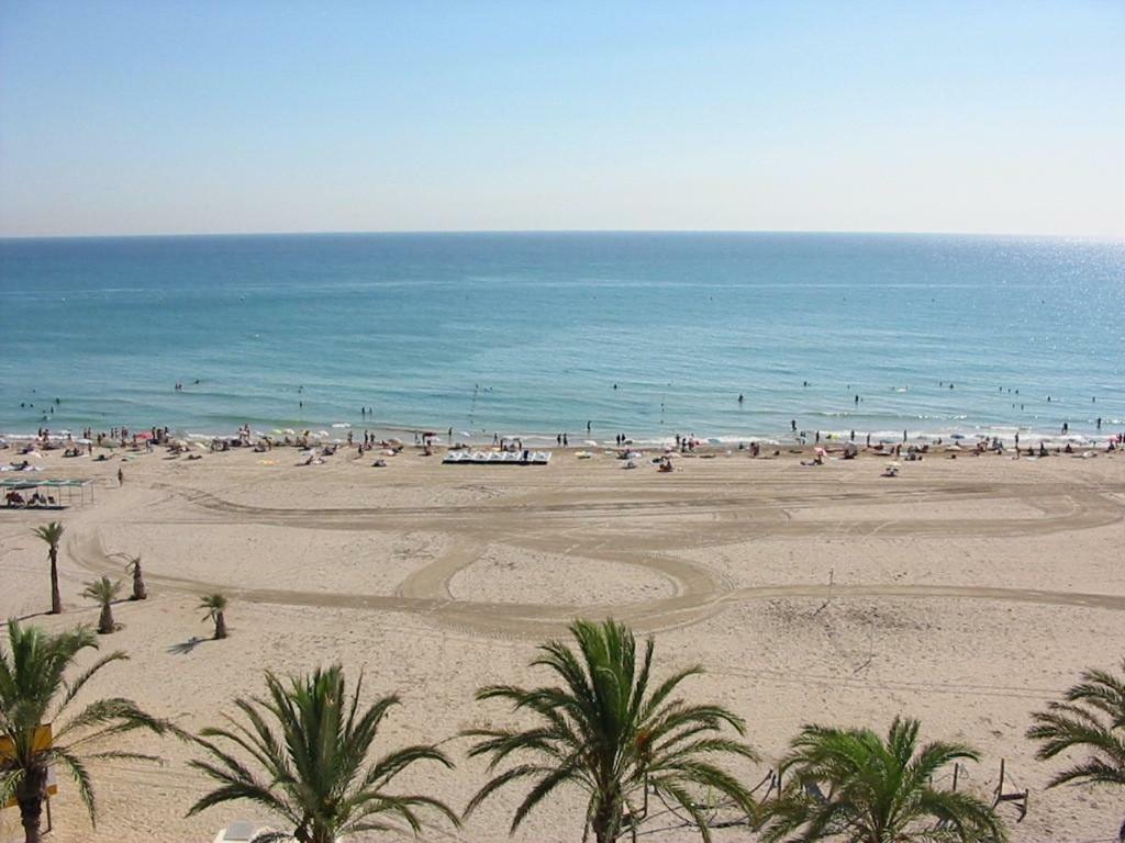 1A Linea Playa San Juan. Vistas. Piscina. Bbq. Gym Apartment El Campello Ngoại thất bức ảnh